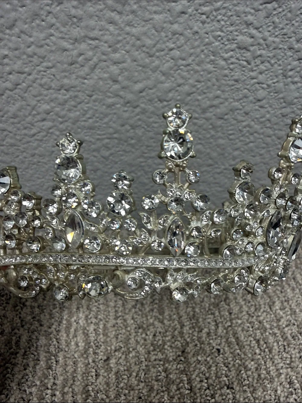 Vintage Elegant Silver Crystal Tiara Crown - Women Accessories
